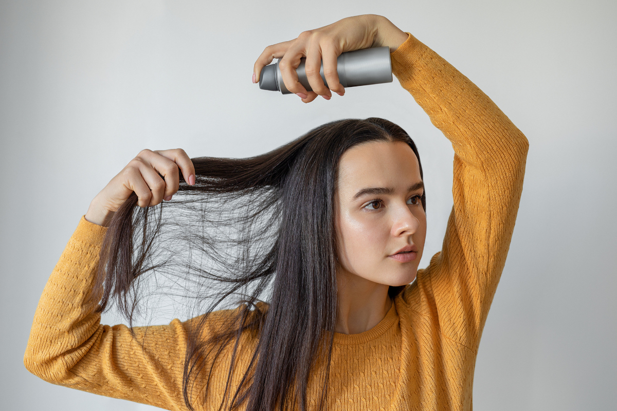Никакой соломы: 5 шагов, чтобы реанимировать сухие волосы и вернуть им блеск