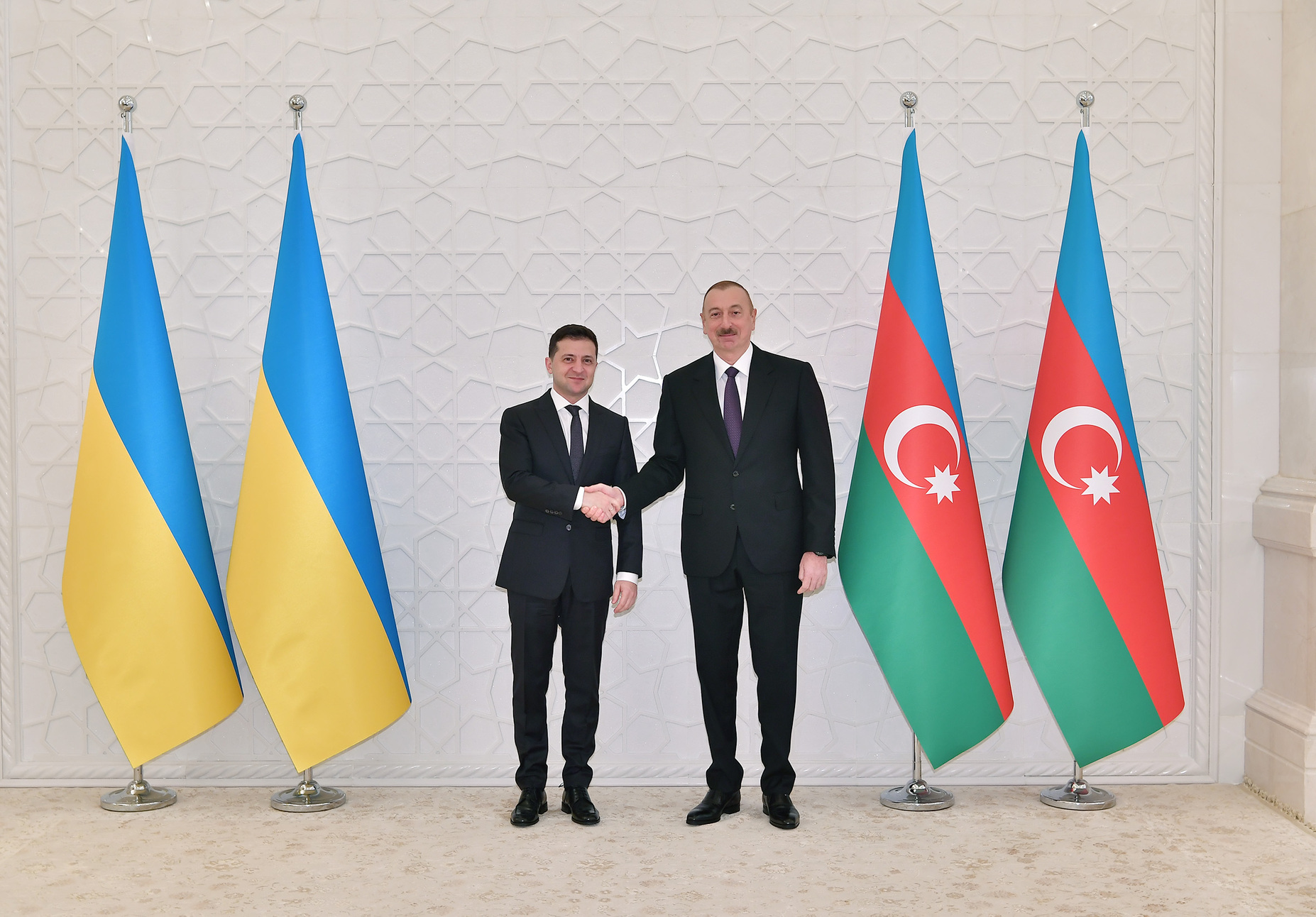 Допомога від Баку: Азербайджан підтримує енергетику України та оздоровлює дітей з прифронтової області – посол