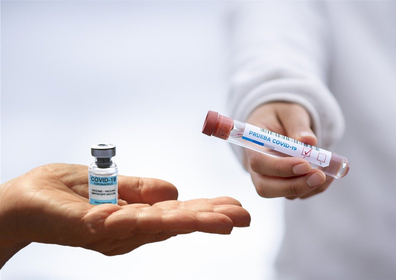 За весь май вакцины AstraZeneca Украина получила ровно ноль доз