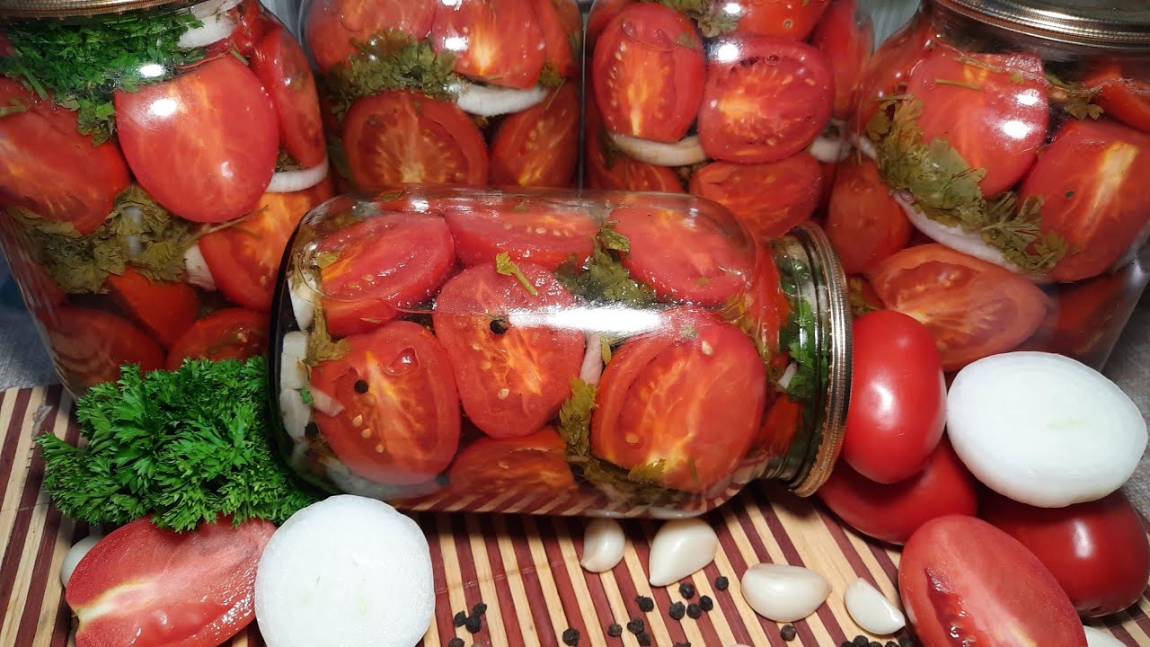Сладкие помидоры маринованные на зиму половинками