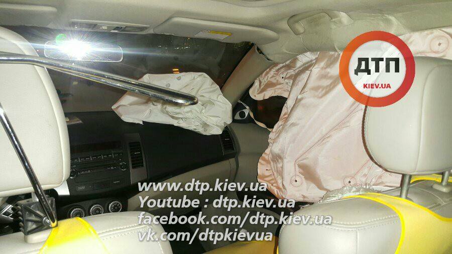 З'явилися фото моторошної п'яної ДТП у Києві