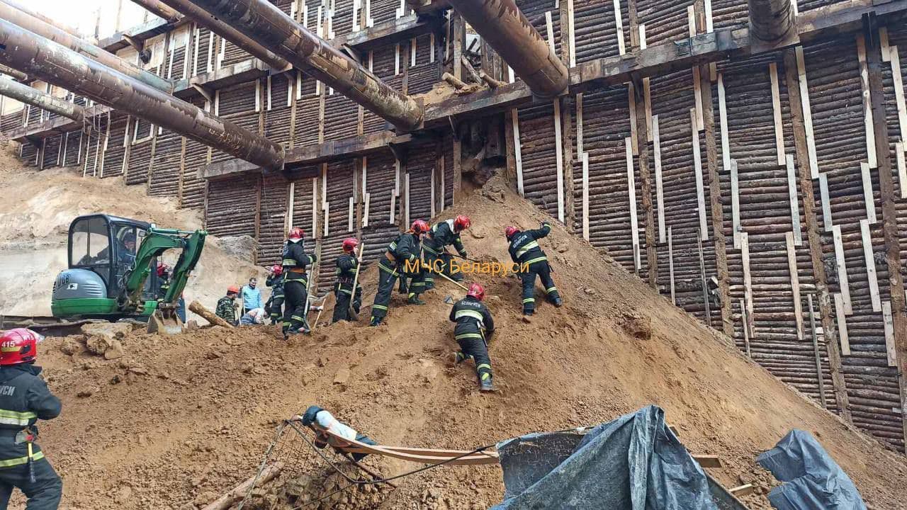 В Минске на станции Неморшанский сад обвалился грунт - погиб рабочий -  Апостроф