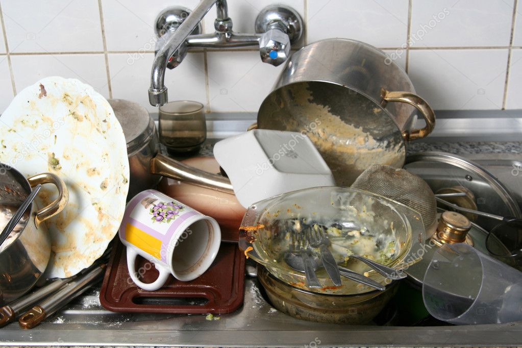 Почему нельзя оставлять грязную посуду на ночь: приметы и суеверия | Новини в Час Пік