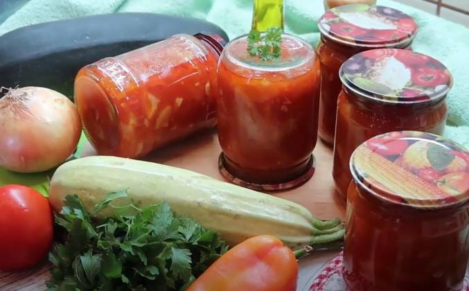 Кабачки на зиму по-деревенски: рецепт закрутки с томатной пастой