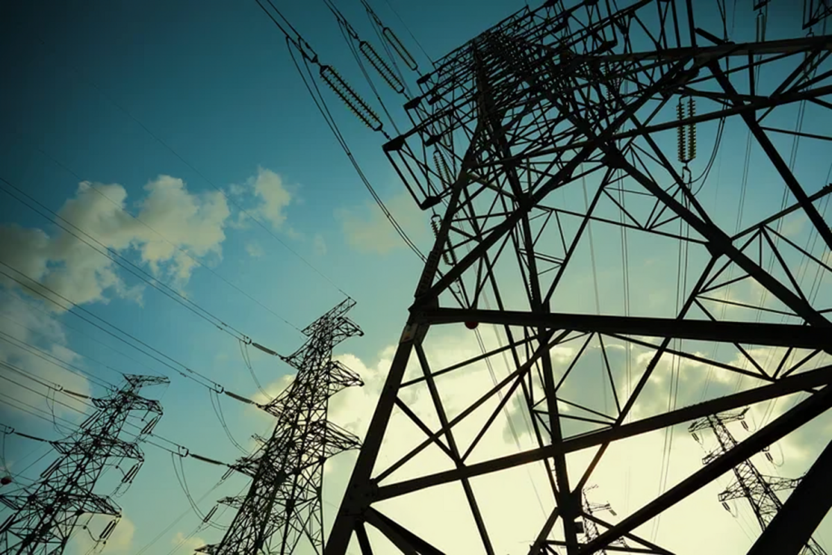 Россия нанесла удар по объекту ДТЭК в Одесской области – без света почти 27 тысяч домов