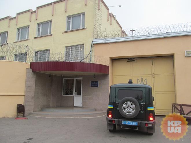 Камера на 14 осіб: журналісти показали фото з СІЗО, де сидить винуватиця смертельного ДТП у Харкові