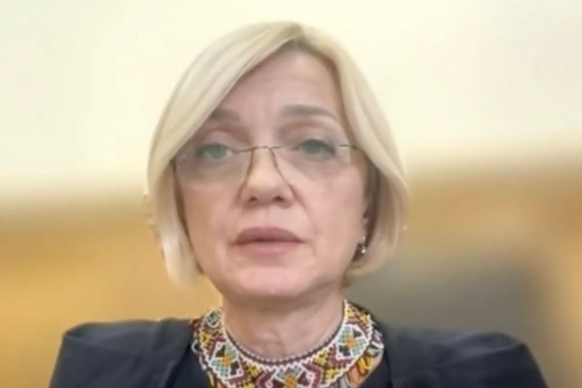 Запрет российских песен касается только исполнителей, которые имели связь с РФ — языковой омбудсмен