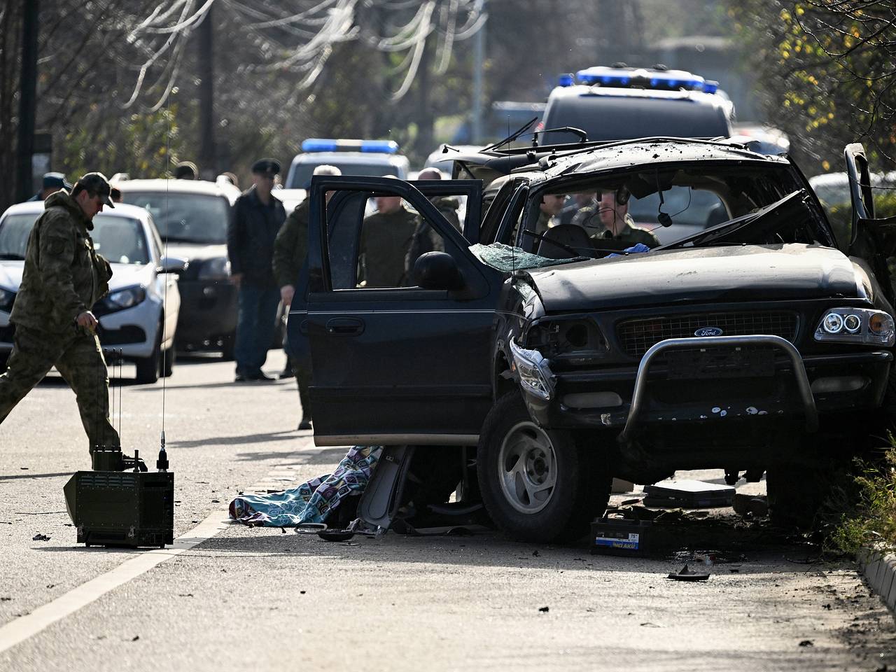 В Миллерово взорвался автомобиль начальника штаба воинской части - видео -  Апостроф