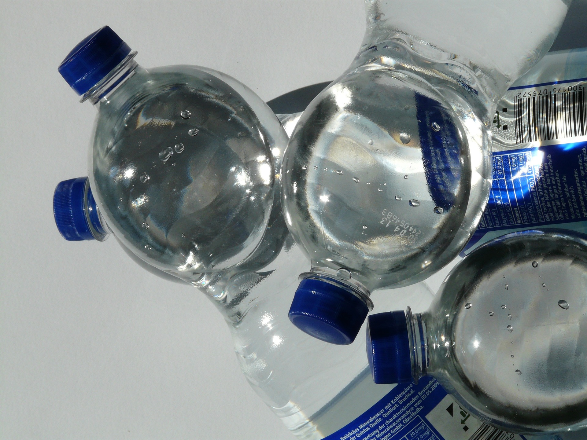 Сколько хранится бутилированная вода?