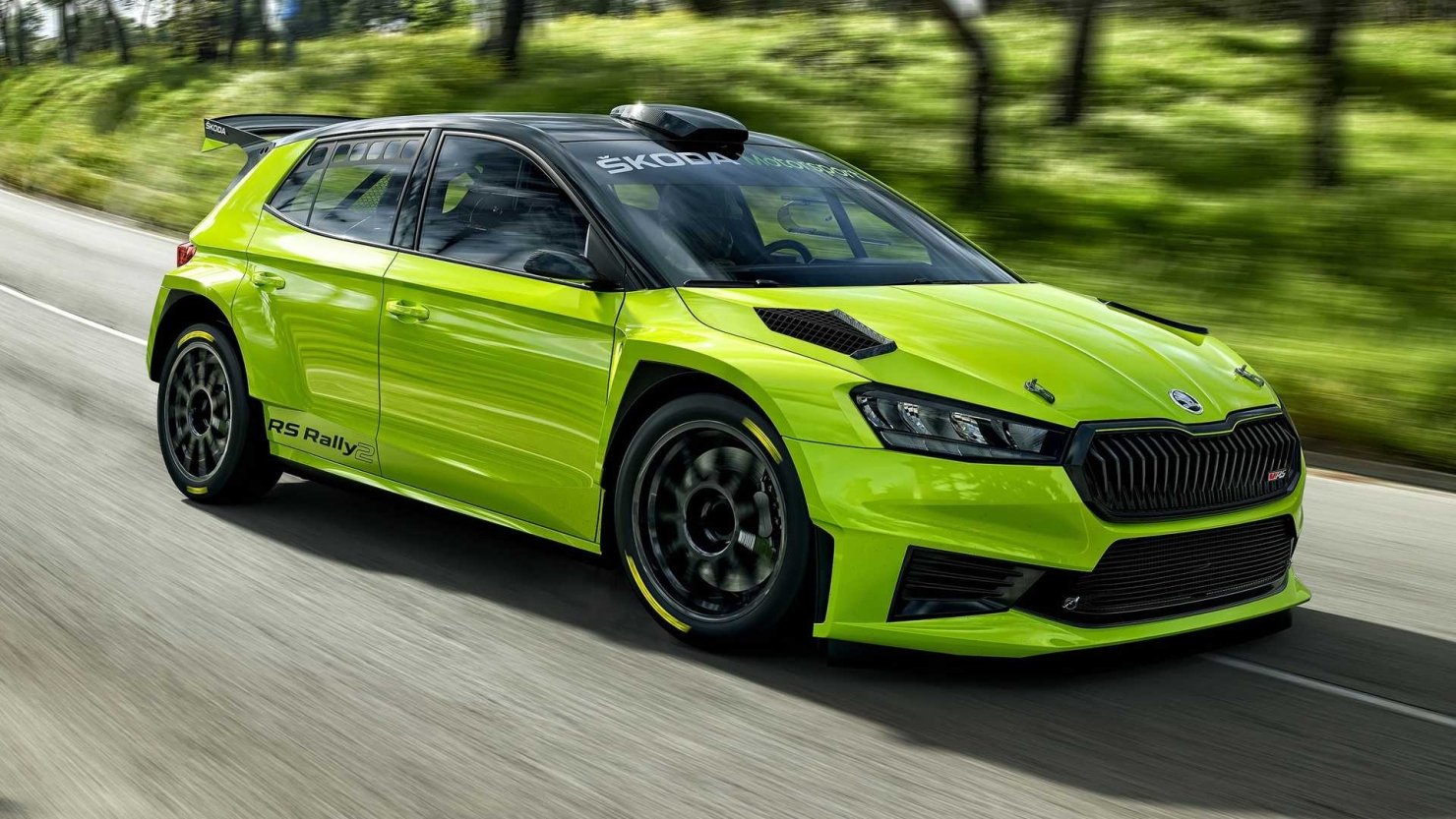 Skoda Fabia RS Rally2 - компания показала фото нового авто для ралли -  Апостроф